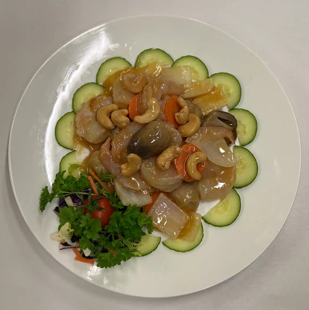 King Prawns with Cashew Nuts